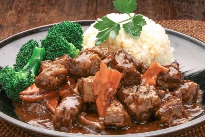 Braised Beef Brisket with Rice红烧牛肉饭